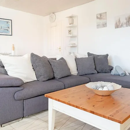 Alte Bollwerk Perlenschale Apartment Neukirchen (Malente)